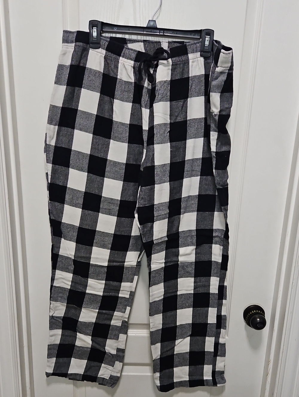 Old Navy Black & White Buffalo Check Jogger Pants